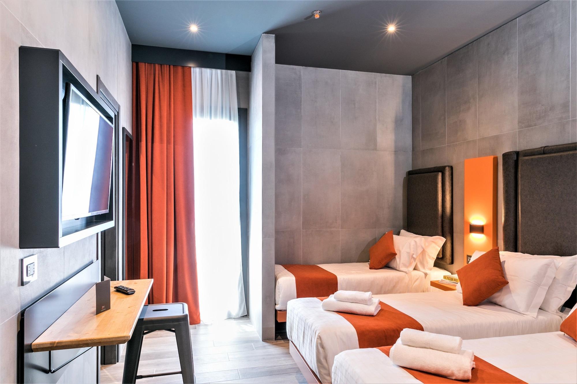J24 Hotel Milano Экстерьер фото