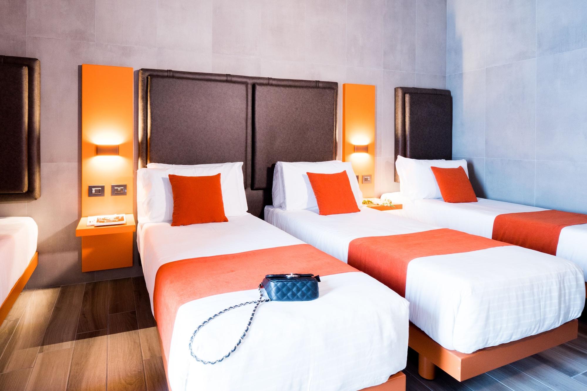 J24 Hotel Milano Экстерьер фото
