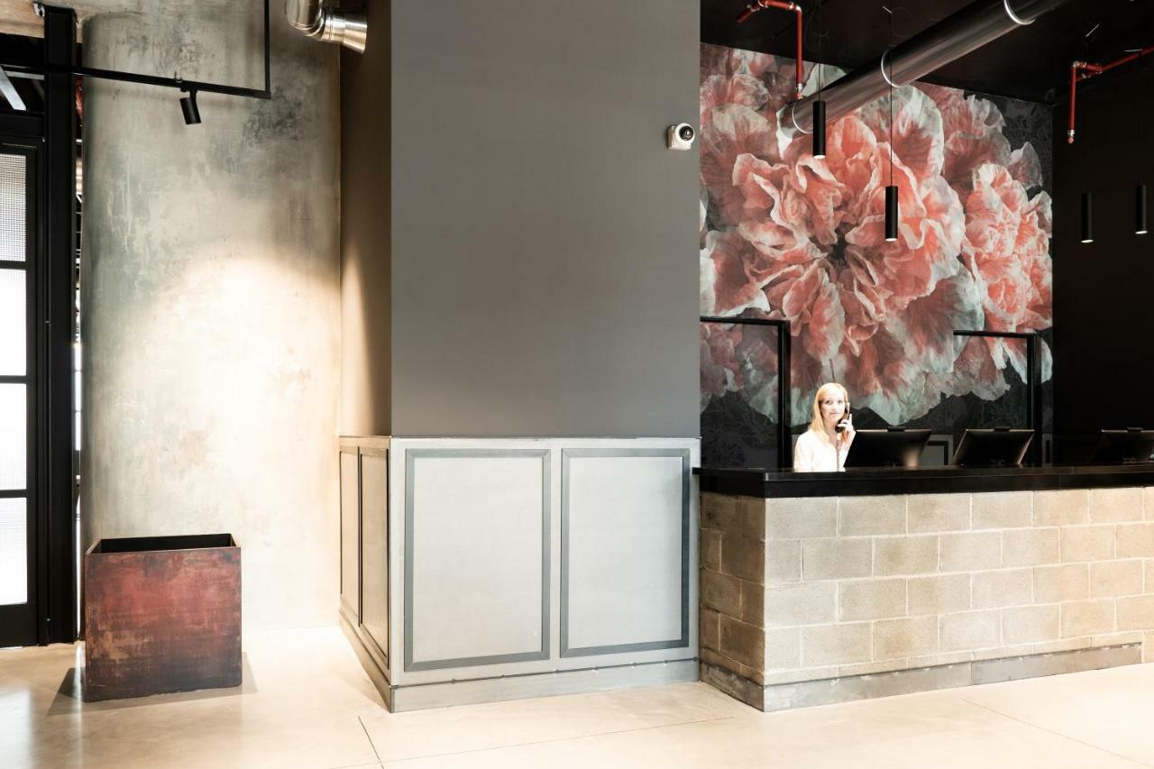 J24 Hotel Milano Экстерьер фото